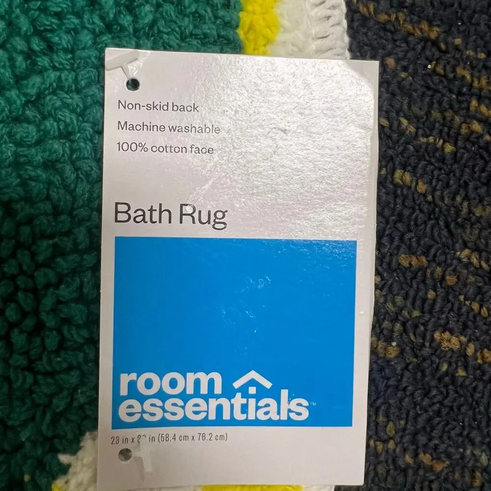Room Essentials Lemon Shaped Bath Rug Yellow & White Non-Slip Bathroom Mat